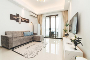 R&F Princess Sea Breeze 3BR w Balcony 5mins CIQ